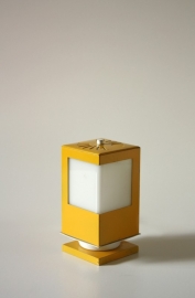 Geel Vierkant `70 Bedlampje / `70 yellow bedlamp [verkocht]