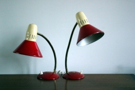 Rode ivoren bedlampjes  2x / Red ivory bedlamps 2x [sold]