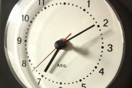 Strak gestileerd klokje AEG / Cleanly designed clock AEG