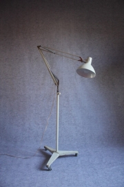 Hala staande industriële lamp / Hala floorlamp industrial style [verkocht]