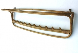 bamboe kapstok `50 / bamboo coat hanger ` 50 [sold]