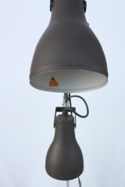 Staande vintage lamp Anvia / Standing vintage lamp Anvia [verkocht]