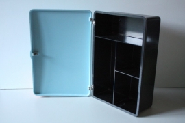 Bakeliet kastje blauw /  Bakelite blue cupboard [sold]