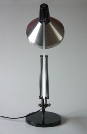 Hala verstelbare bureaulamp / Hala adjustable desk lamp          (verkocht)