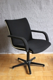 Artifort fauteuil Michigan J. Harcourt [sold]