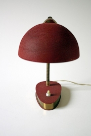 Leeslampje rood ´40  /  Reading lamp `40 [sold]