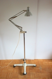 Zweedse Statief lamp / Swedish standing lamp