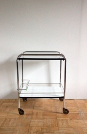 Serveerwagentje chroom/ Serving trolley chrome