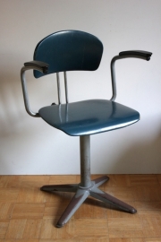 Ahrend bureaustoel blauw / Ahrend desk chair blue (verkocht)