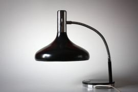 Zwarte chroom bureaulamp /  Black chrome desk lamp   [ verkocht ]