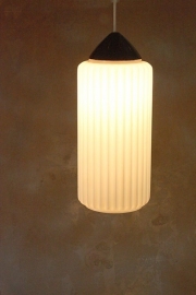 Geribbelde glazen ganglamp `60 / Ribbed glass hall lamp sixties [verkocht]