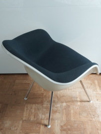 Eames Dax Lounche Chair [sold]