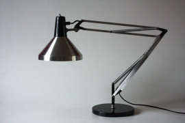 Hala verstelbare bureaulamp / Hala adjustable desk lamp          (verkocht)