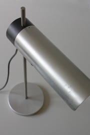 `60 Bureaulamp buisvormig / `60 Tubular desk lamp. [verkocht]