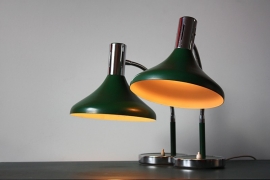 2 Groene vintage Bureaulampen / 2 Green vintage desk lamps [verkocht]
