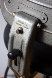 Brevets industriële verstelbare stoel / Brevets industrial adjustable seat [sold]