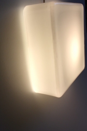 Matglazen vierkante vintage lamp / Vintage frosted glass square lamp