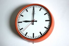 Muurklok Van Doorn / Van Doorn wall clock [verkocht]