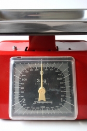 Weegschaal Stube rood / Scale "Stube" red [verkocht]