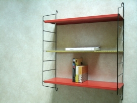 Tomado metalen wandrekje `50 / Tomado colorfull metal wall shelf `50 [verkocht]