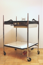 Serveerwagentje zwart-wit-chroom / Serving trolley black-white-chrome [sold]