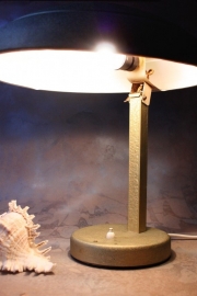 "Gouden" vintage bureaulamp / `Golden` vintage desklamp [sold]