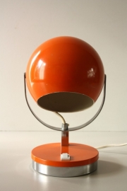 Oranje tafel bollamp / Orange globe table lamp [sold]
