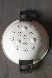 Vergiet emaille / Enamel colander [verkocht]