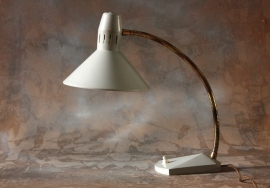 Hala `50 wit bureaulampje/ Hala white desklamp `50