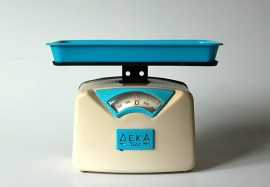 Deka weegschaaltje / Deka scales [verkocht]