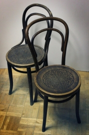 2 Thonet theater stoelen / 2 Thonet theater chairs [verkocht]