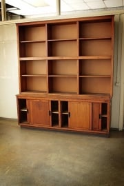 Laboratoriumkast / Laboratory cabinet (verkocht)