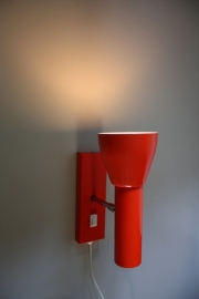 Seventies rode wandlamp / Seventies red wall lamp [sold]