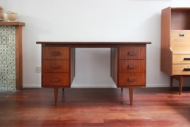 Bureau vintage teak [sold]