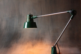 Groene industriële vintage lamp / Green industrial vintage lamp          (verkocht)