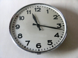 Klok chroom vintage zonder kast / Vintage chrome clock without cabinet [sold]