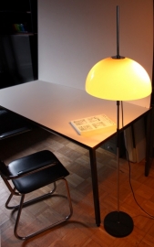 Staande paddenstoel lamp / Standing mushroom lamp. [verkocht]