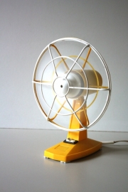 Ventilator Severin oranje/wit / Fan Severin orange/white  [verkocht]