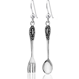 Zilveren oorbellen vork en lepel