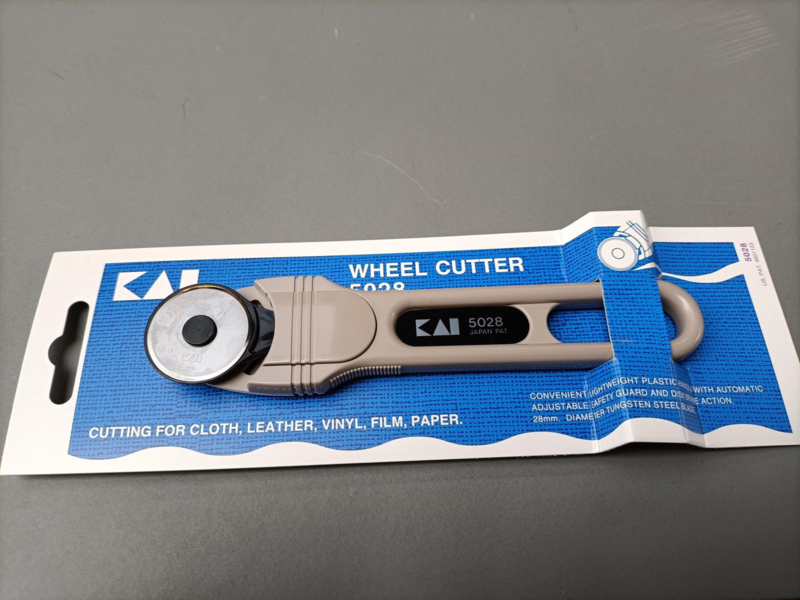 Kai - Wheel cutter 5045
