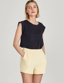 Givn II LULU shorts: butter