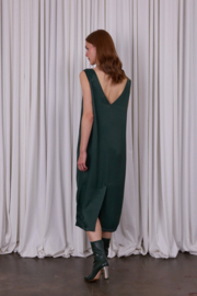 Nathalie Vleeschouwer || Ellen dress satin; pine