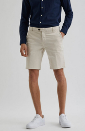 Bertoni || BLOCH chino shorts: Simply taupe