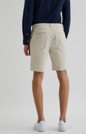 Bertoni || BLOCH chino shorts: Simply taupe