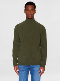 KCA || roll neck wool knit; forrest night