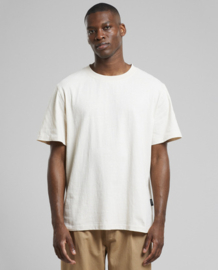 DEDICATED II GUSTAVSBERG hemp tee: vanilla/white