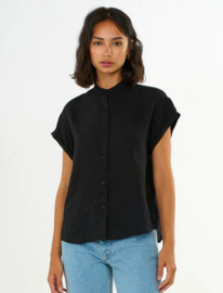 KCA || ds Collar stand ss linen shirt; black jet