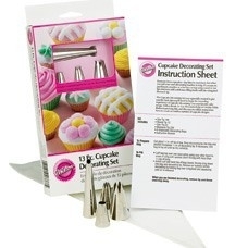 Cupcake Decorating set/12