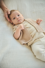 Petite Maison-  Kai T-shirt s/sl met borstprint- Oatmeal