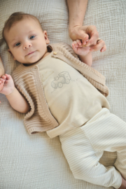Petite Maison-  Kai T-shirt s/sl met borstprint- Oatmeal